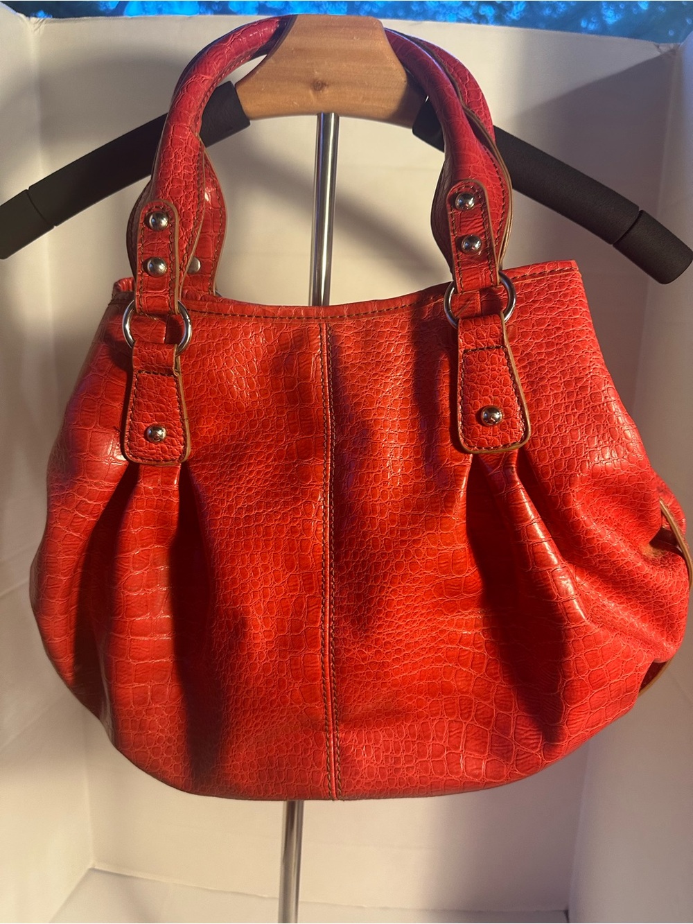 Nine West Red Shoulder Bag Faux Leather Y2K Bulky Bag Style